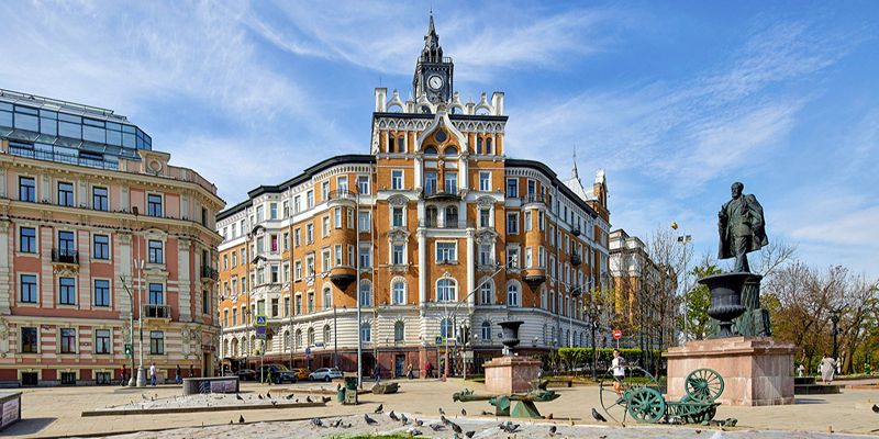 Дом страхового общества «Россия» на Сретенском бульваре капитально отремонтируют