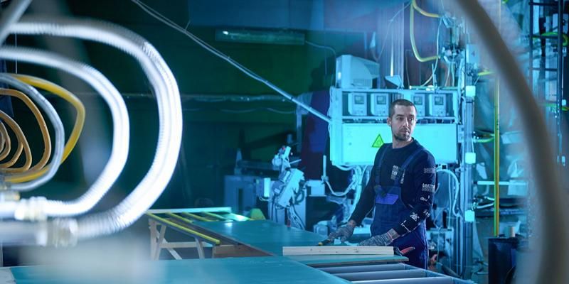 Столичная компания наладила выпуск передовых акустических панелей для жилых и коммерческих помещений