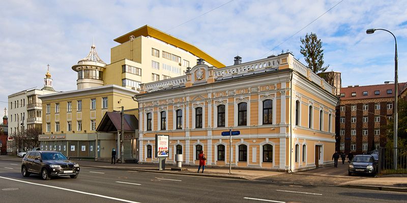 Купеческий дом и коммунальная квартира: как реставрировали усадьбу на Люсиновской улице