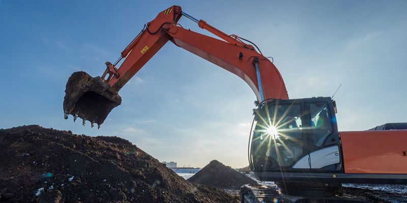 Долину реки Сетуни освободили от полуразрушенного бетонного сооружения