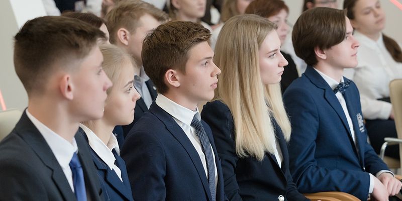 Подготовка к ЕГЭ: семейный психолог расскажет, как родителям и детям поддерживать друг друга перед экзаменами