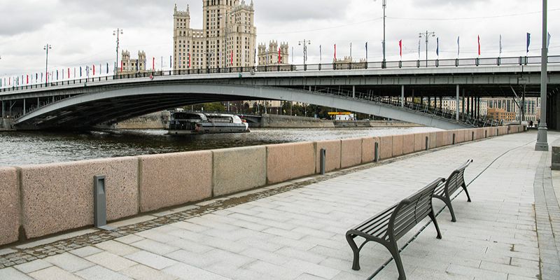 В этом году отремонтируют гранитную облицовку 11 набережных