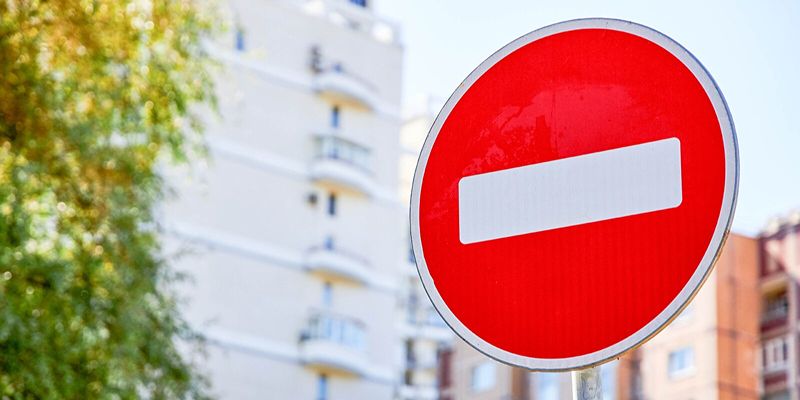 На нескольких улицах в ЦАО, ВАО и ЮЗАО временно изменится схема движения