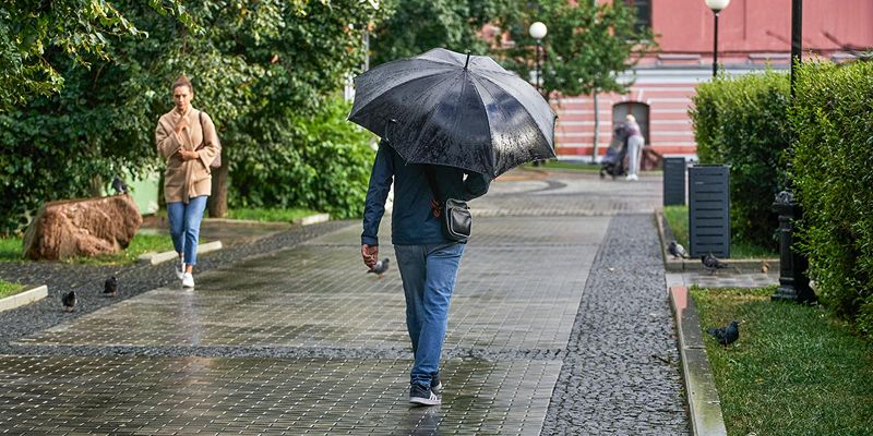 В столице ожидаются дожди, грозы с градом и сильный ветер