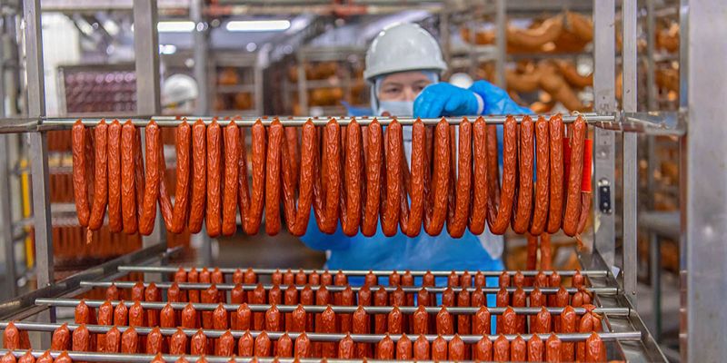 Московский производитель мясных продуктов увеличил выработку на 10 процентов благодаря участию в нацпроекте