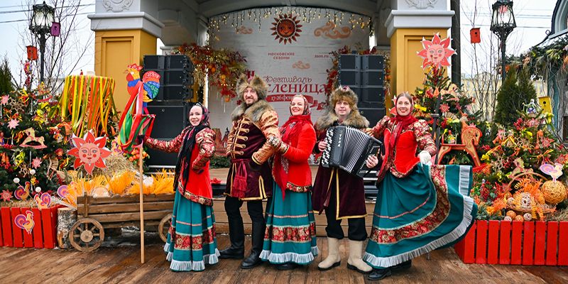 «Бирюза», «Барыня» и «Марьина песня»: на площадках фестиваля «Московская Масленица» выступят фолк-группы