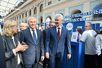 Фотография 5: Владимир Новиков. Пресс-служба Мэра и Правительства Москвы