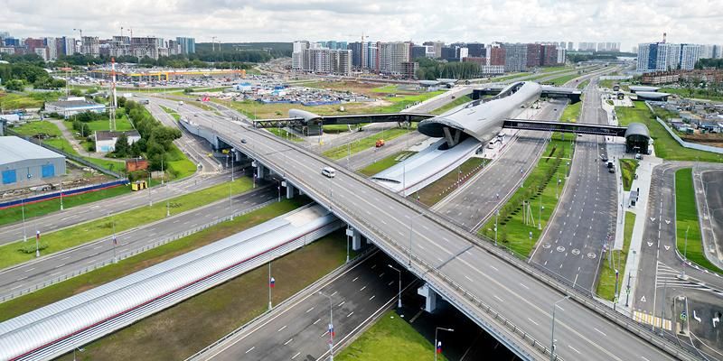 Сергей Собянин: 100 километров дорог построили в Москве за 2024 год