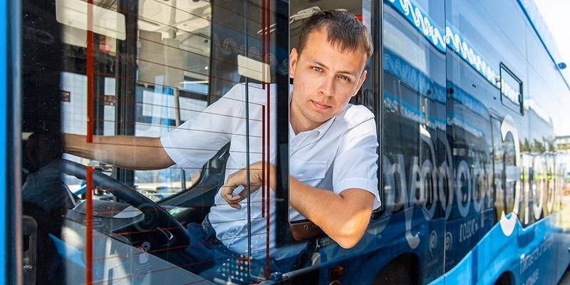 Собянин поздравил работников городского транспорта с профессиональным праздником