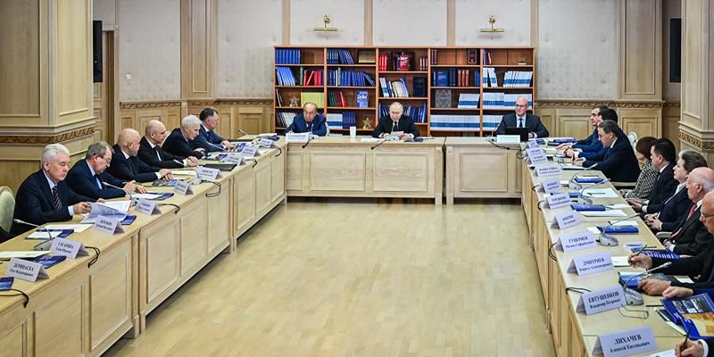 Сергей Собянин принял участие в заседании попечительского совета МГУ