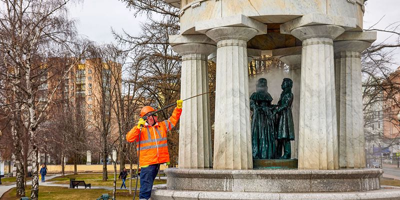 Сергей Собянин: Городские службы приступили к генеральной уборке Москвы