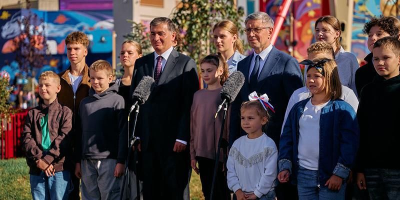 Путин и Собянин открыли третью очередь парка развлечений в Нагатинском Затоне