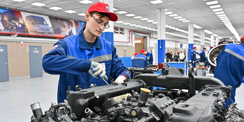 Собянин утвердил создание в колледжах 10 тысяч дополнительных мест для москвичей