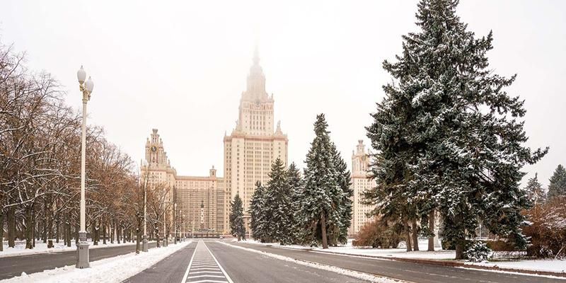 Собянин: За 2024 год в Москве благоустроен ряд территорий возле университетов