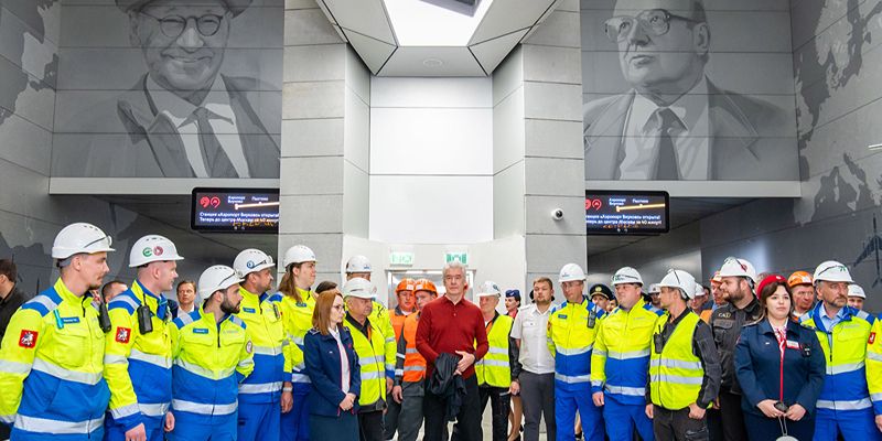Sobyanin broadcasts completion of the Solntsevskaya metro line