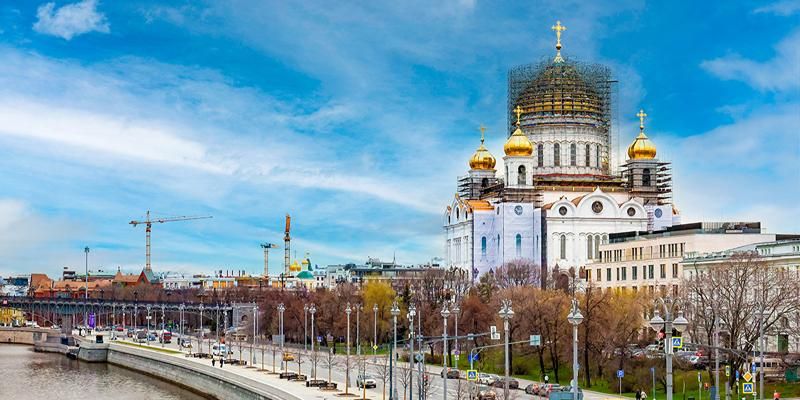 Собянин: Завершен монтаж элементов крестов и звонниц храма Христа Спасителя