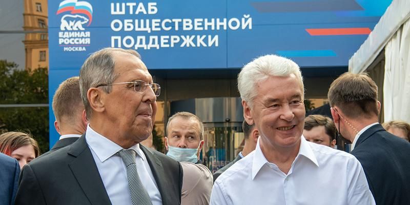 Собянин поздравил Министра иностранных дел Лаврова с днем рождения