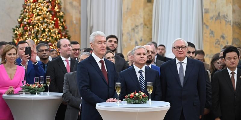 Сергей Собянин встретился с представителями дипломатического корпуса
