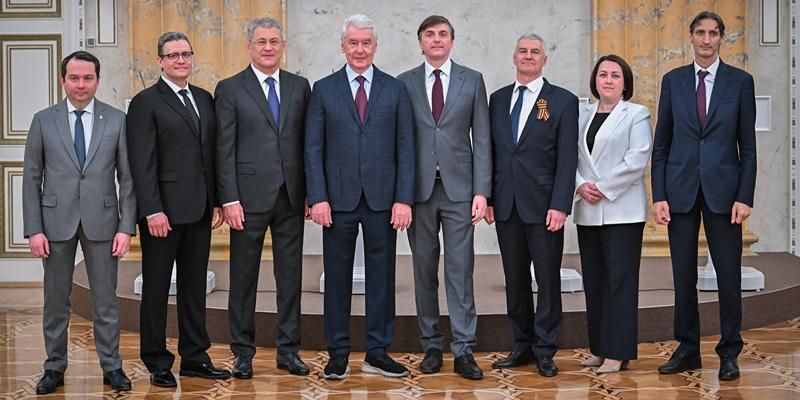 Собянин подписал соглашения по сервисам «МЭШ» еще с пятью регионами России