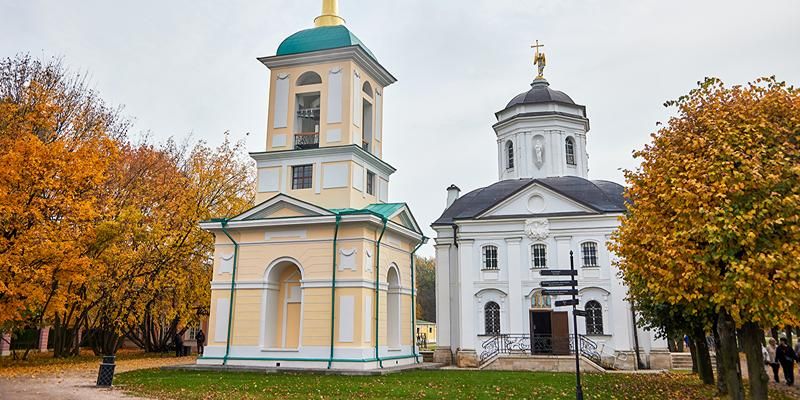 Собянин: Завершена реставрация деревянной колокольни в усадьбе Кусково