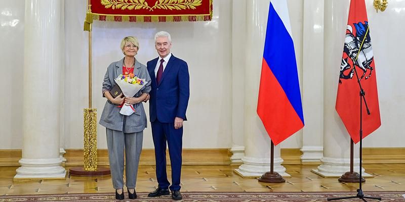 Собянин вручил государственные и городские награды женщинам в преддверии 8 Марта