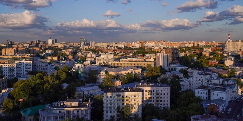 Собянин сообщил об отражении атаки уже 97 БПЛА, летевших к Москве