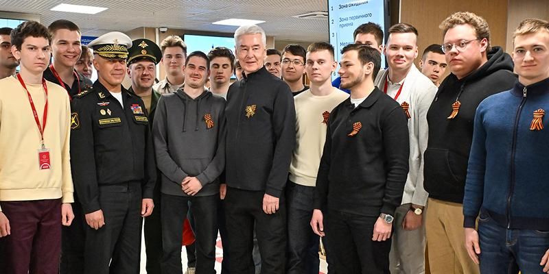 Мэр Москвы осмотрел строящееся здание военкомата на улице Яблочкова