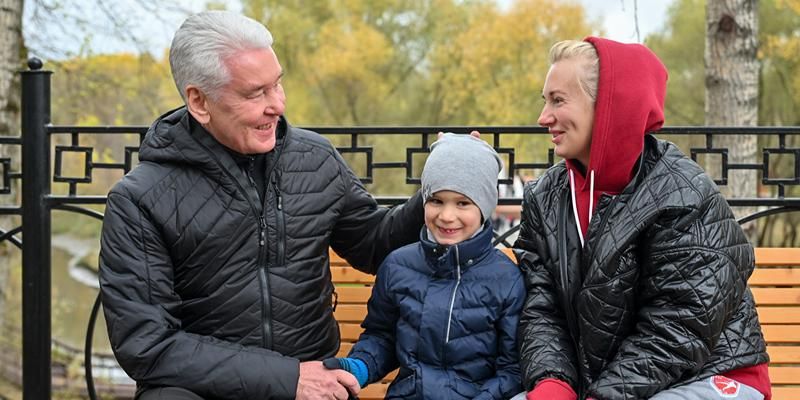 Сергей Собянин открыл обновленные участки парка «Яуза»