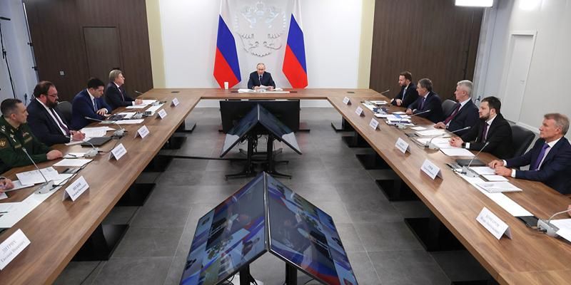 Сергей Собянин принял участие в совещании по развитию беспилотной авиации