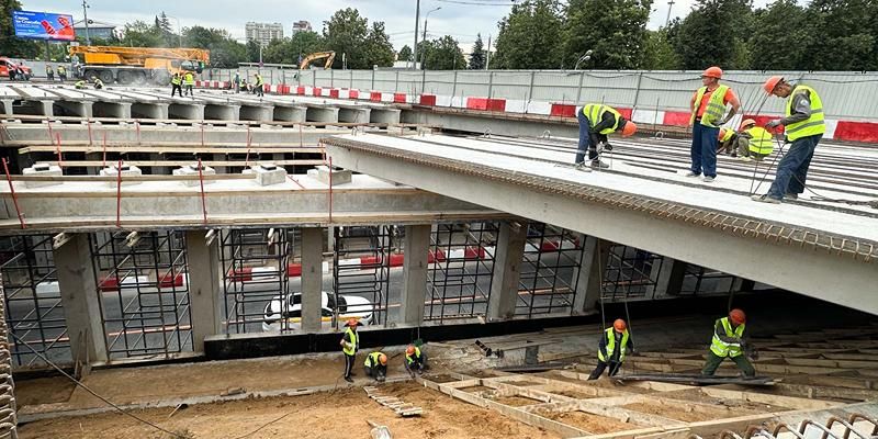 Реконструкция Воробьевского путепровода завершится до конца года — Мэр Москвы