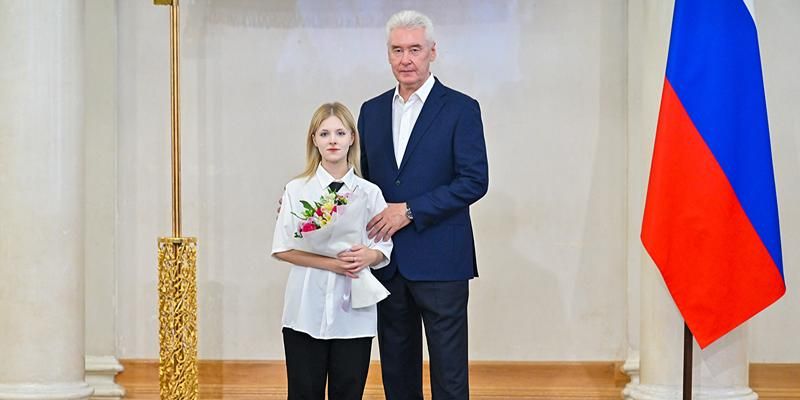 Сергей Собянин вручил государственные и городские награды выдающимся москвичам