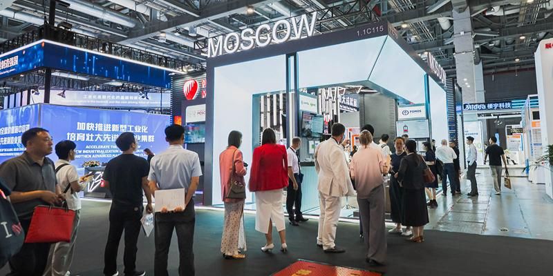 Sergei Sobyanin gives details on Moscow’s participation in an industrial exhibition in Shanghai