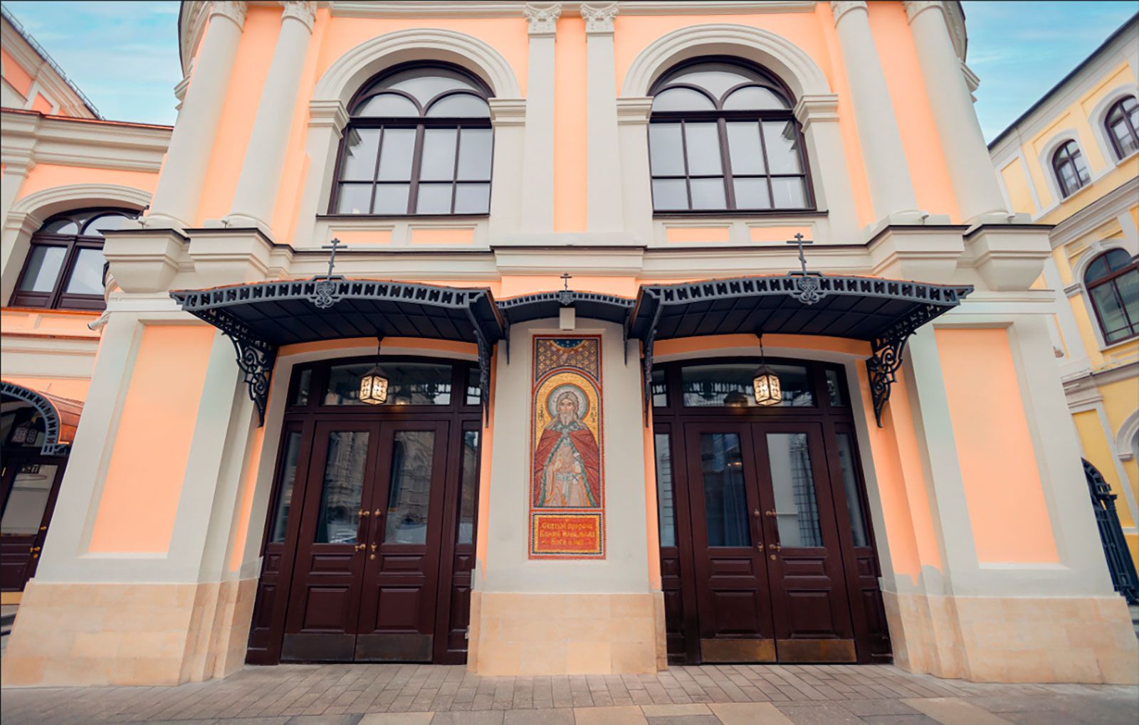 Реставрация церкви Ильи Пророка на Новгородском подворье завершена — Мэр Москвы