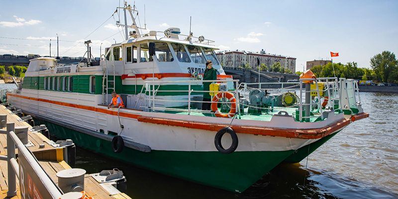 Сергей Собянин рассказал о контроле качества воды в Москве-реке с помощью судна «Экопатруль»