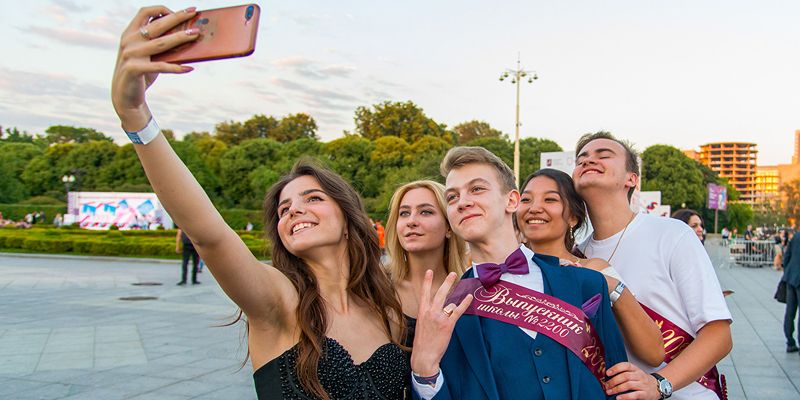 Общегородской выпускной в Москве отпразднуют 24 июня в Парке Горького — Сергей Собянин