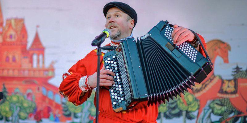 Сказки народов России, КВН и фолк-музыка: чем заняться на фестивале «День народного единства»
