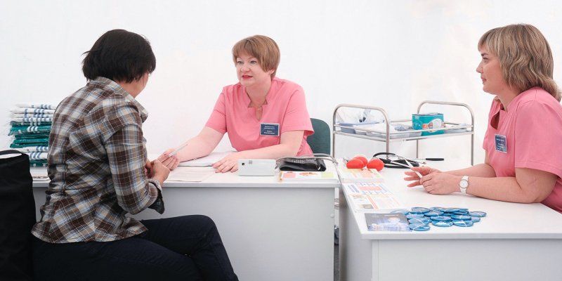 Как не простыть и бросить курить: о чем ещё расскажут на лекциях в поликлиниках