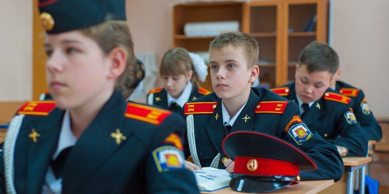 В девяти округах Москвы откроются новые кадетские классы