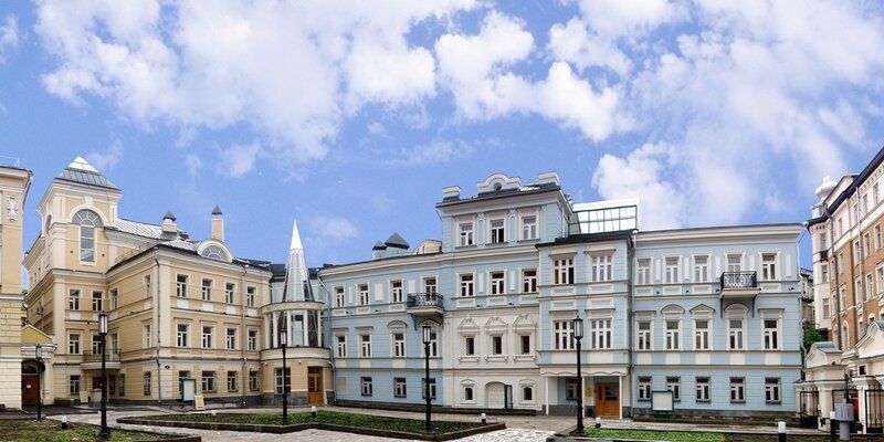 Первая общедоступная. История библиотеки-читальни имени И.С. Тургенева