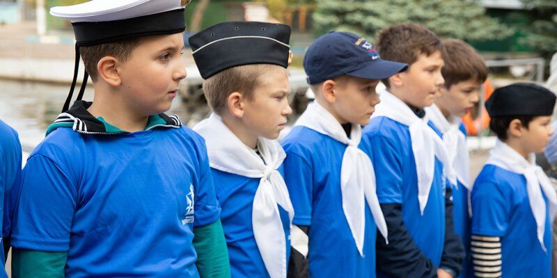 Юные морские пехотинцы отметят День Военно-Морского Флота России
