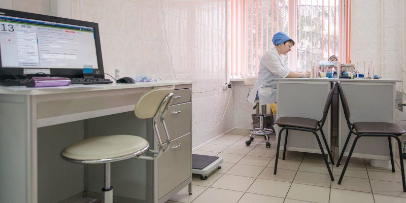 Почти 10 тысяч пациентов поблагодарили московских врачей через проект «Спасибо, доктор!»