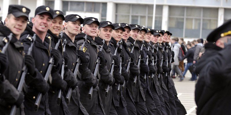 Более шести тысяч москвичей весной призовут на военную службу