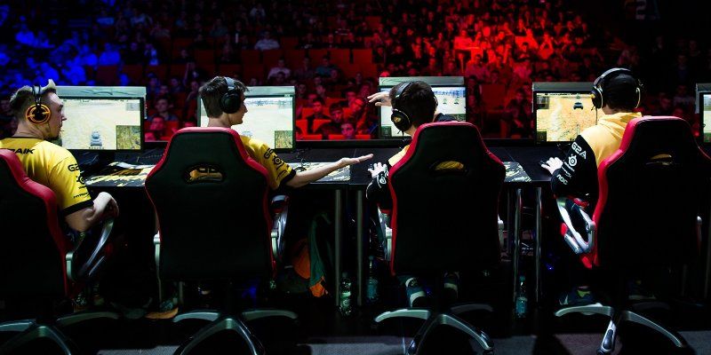 FIFA, Counter Strike и конкурс косплея: в Москве состоится киберспортивный фестиваль