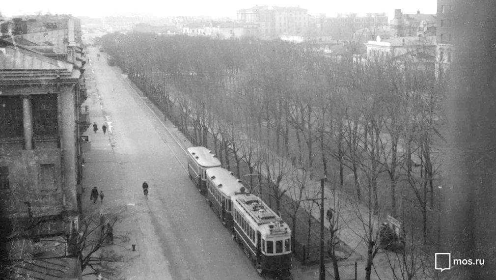 Aerial view of Novinsky Boulevard. Author unknown. 1930s