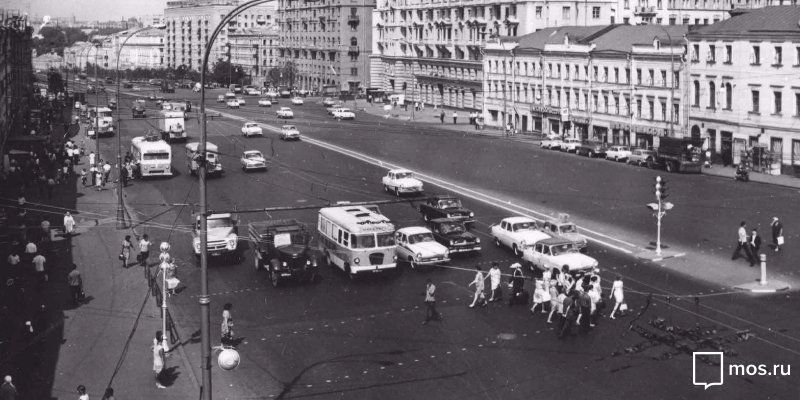 From sleighs to monorails: Five centuries of public transport in Moscow