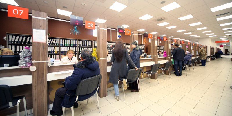 15 тысяч человек воспользовались предварительной записью на оформление загранпаспорта