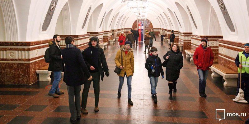 В метро в День всех влюблённых впервые прозвучат романтические песни