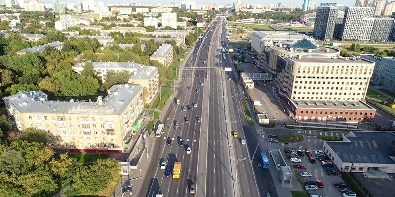 В три раза быстрее в час пик: как новая разметка помогает движению на Волоколамском шоссе