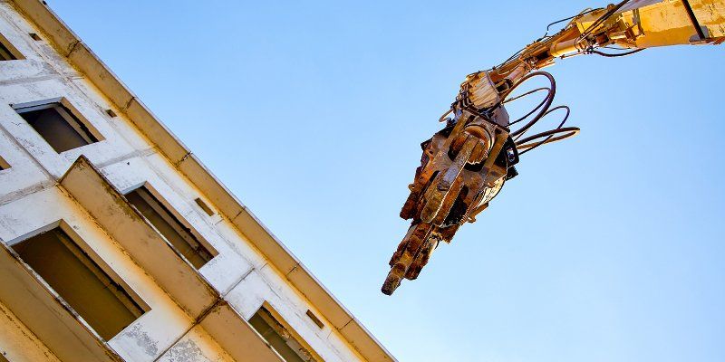 В районе Котловка завершился демонтаж двух пятиэтажек