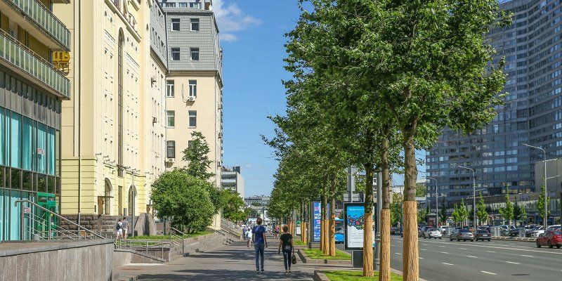 Город выставил на продажу два помещения на Арбате